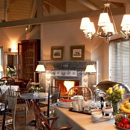 Aegli מלון אראחובה