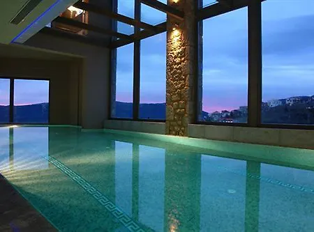 Aegli Hotel 4*