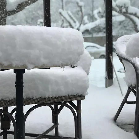 מלון Aegli אראחובה