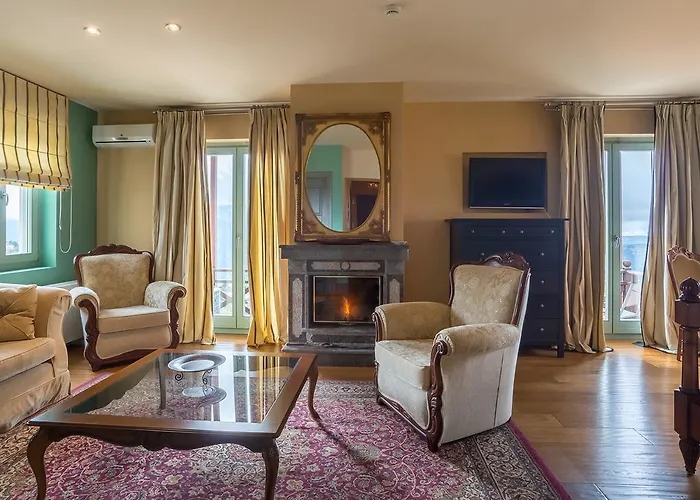 αίγλη Ξενοδοχείο Αράχωβα